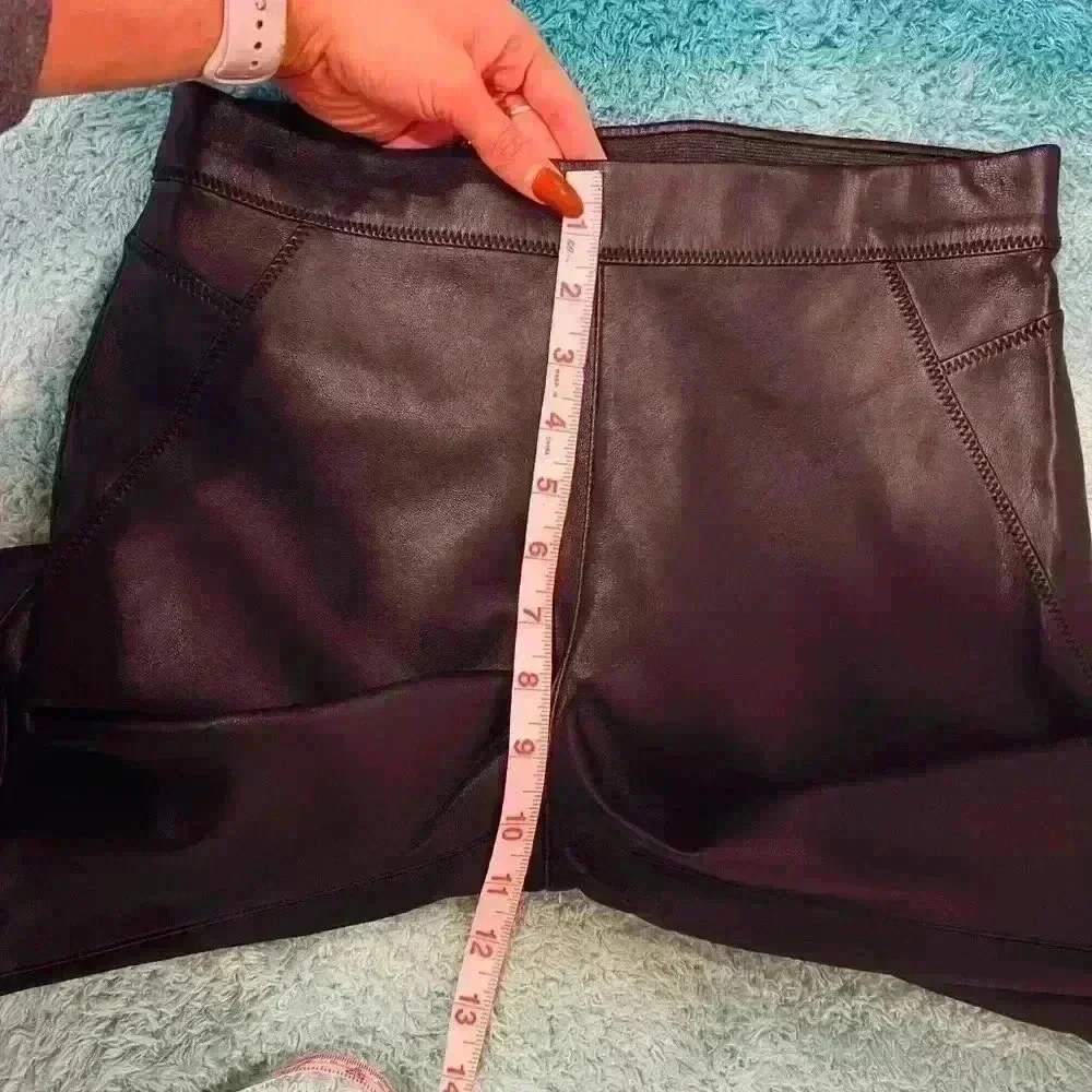 🔥Free People Faux leather Pants🔥
